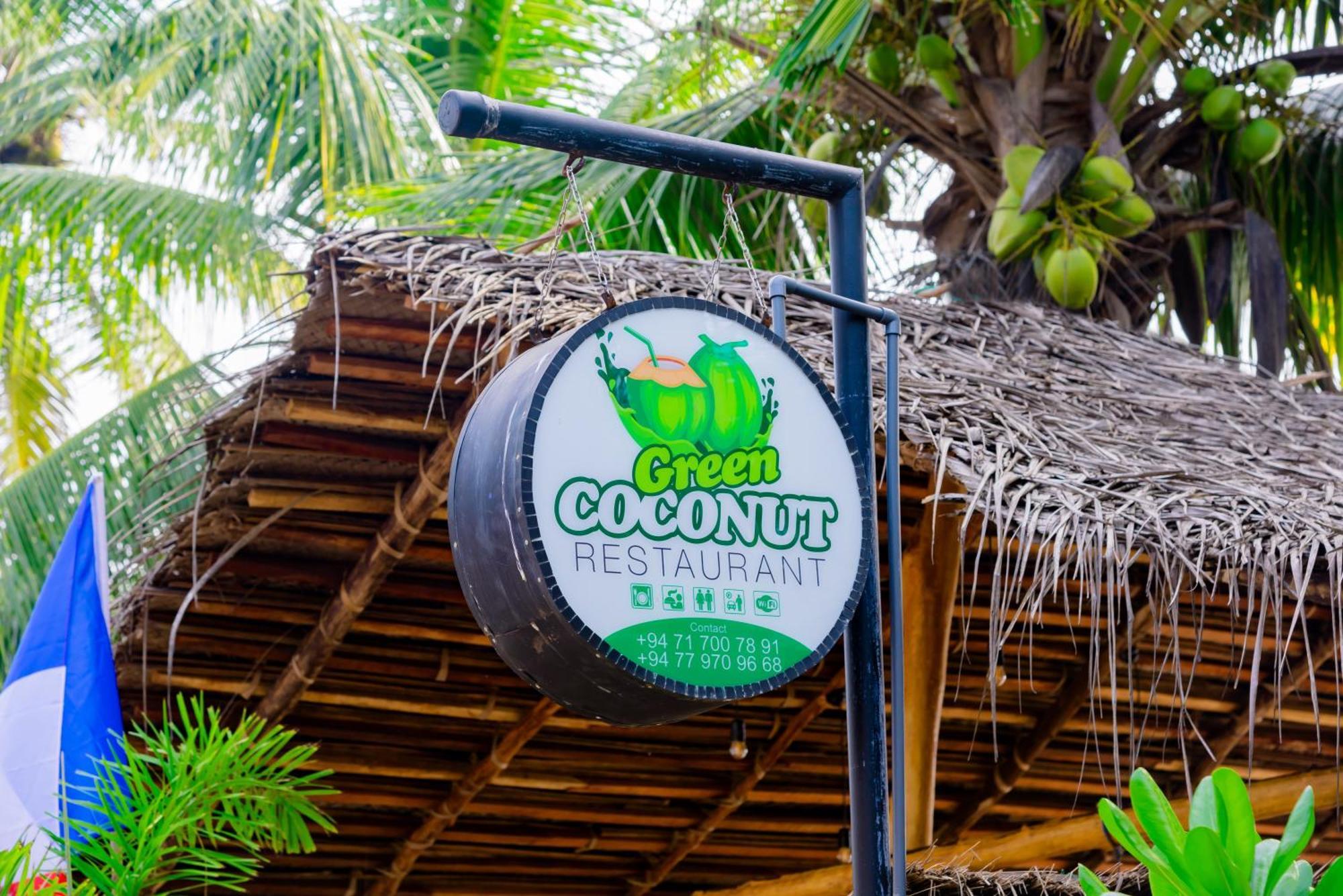 Golden Surfer Beach Hotel Tangalle Extérieur photo