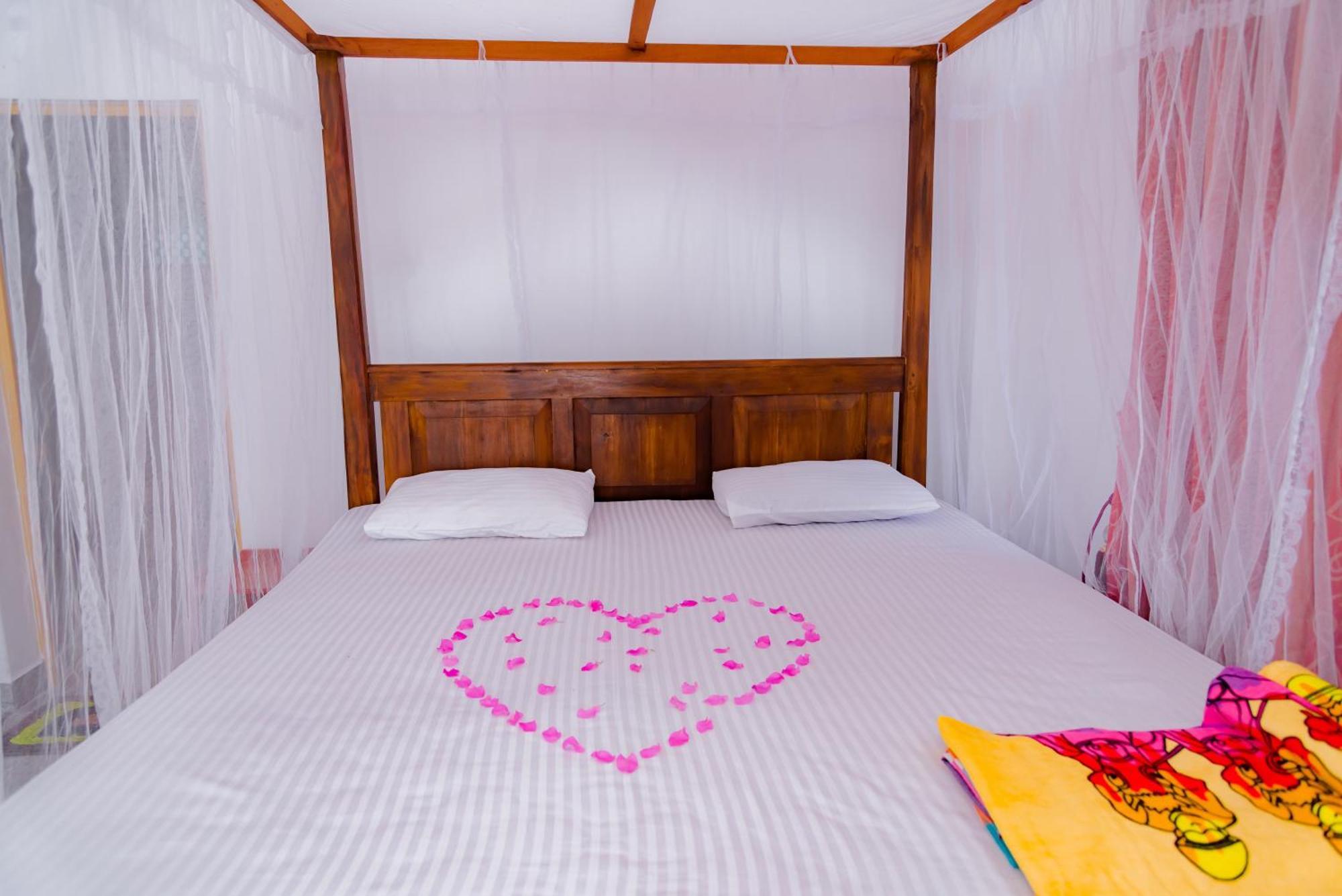 Golden Surfer Beach Hotel Tangalle Chambre photo