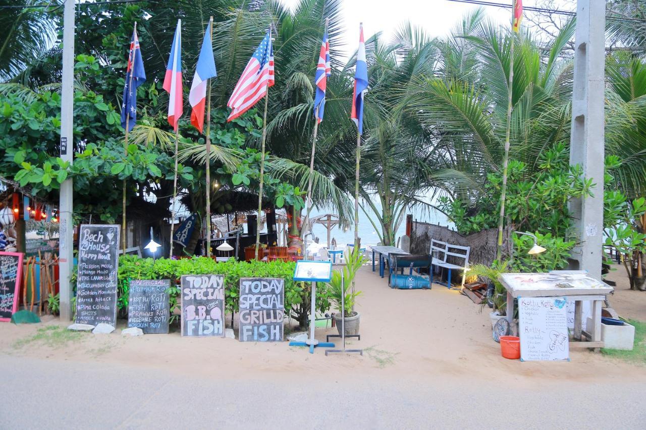 Golden Surfer Beach Hotel Tangalle Extérieur photo